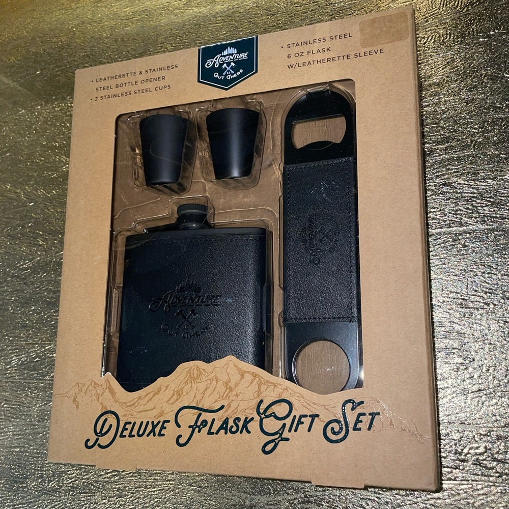 Adventure Out There Deluxe Flask Gift Set